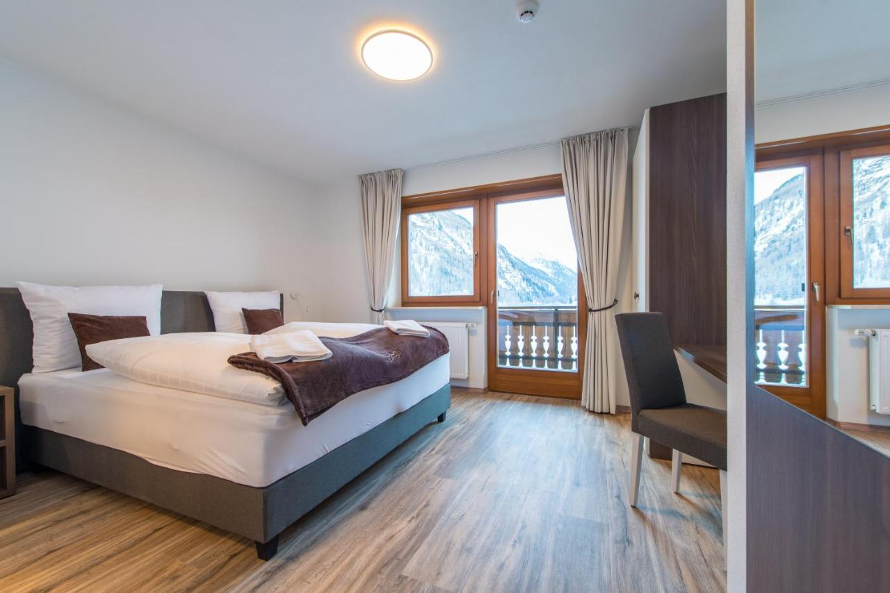 Hotel Bacher Riva di Tures Exterior foto